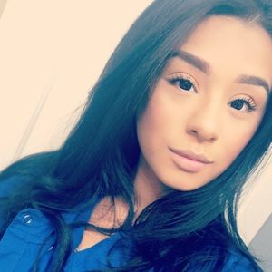 Meet your Posher, Tania